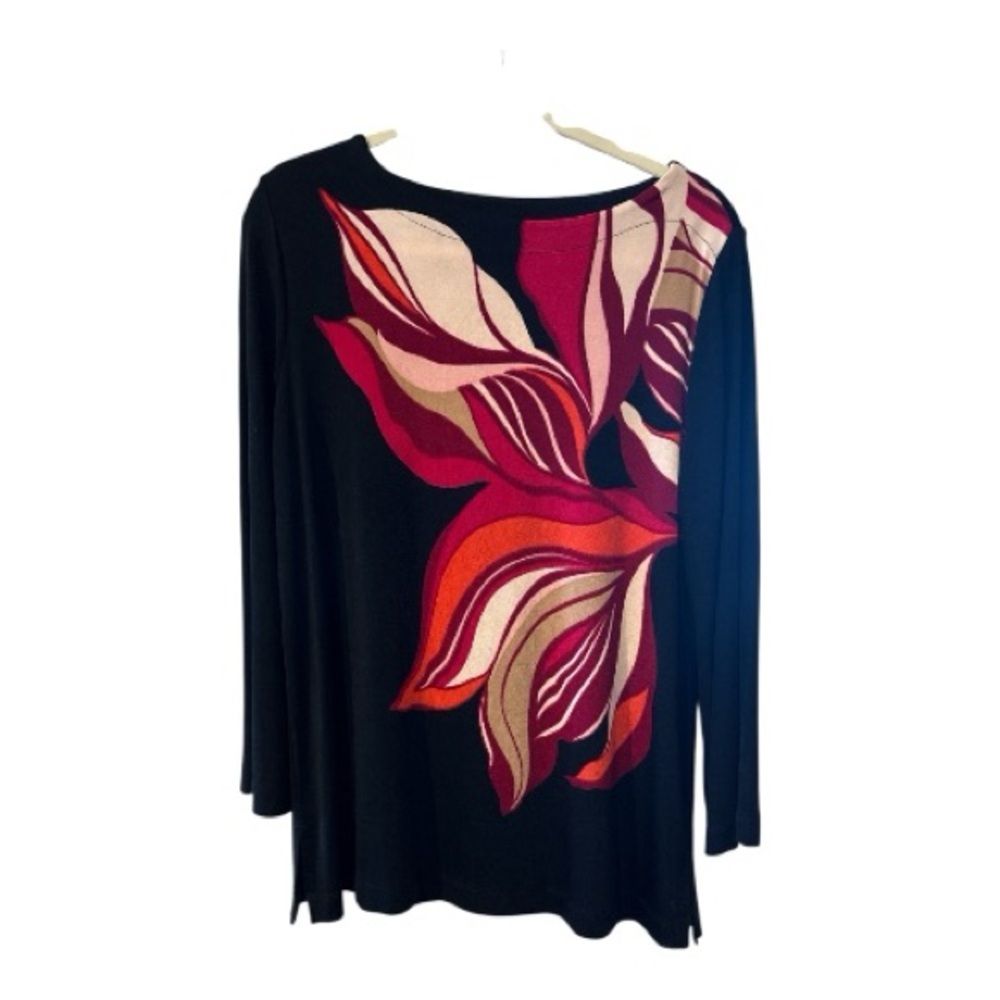 SOLD ***CHICO's knit top, Colorful red floral design on black, size 2 (L) - Picture 2 of 8